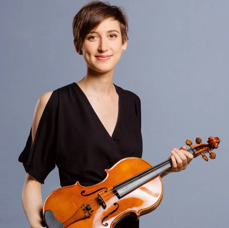 julia doukakis aett music scholar